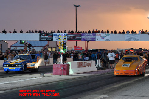 (left lane) Chuck Loftin - 
'Motivation' vs Clay Cunningham - 'Still Crazy'